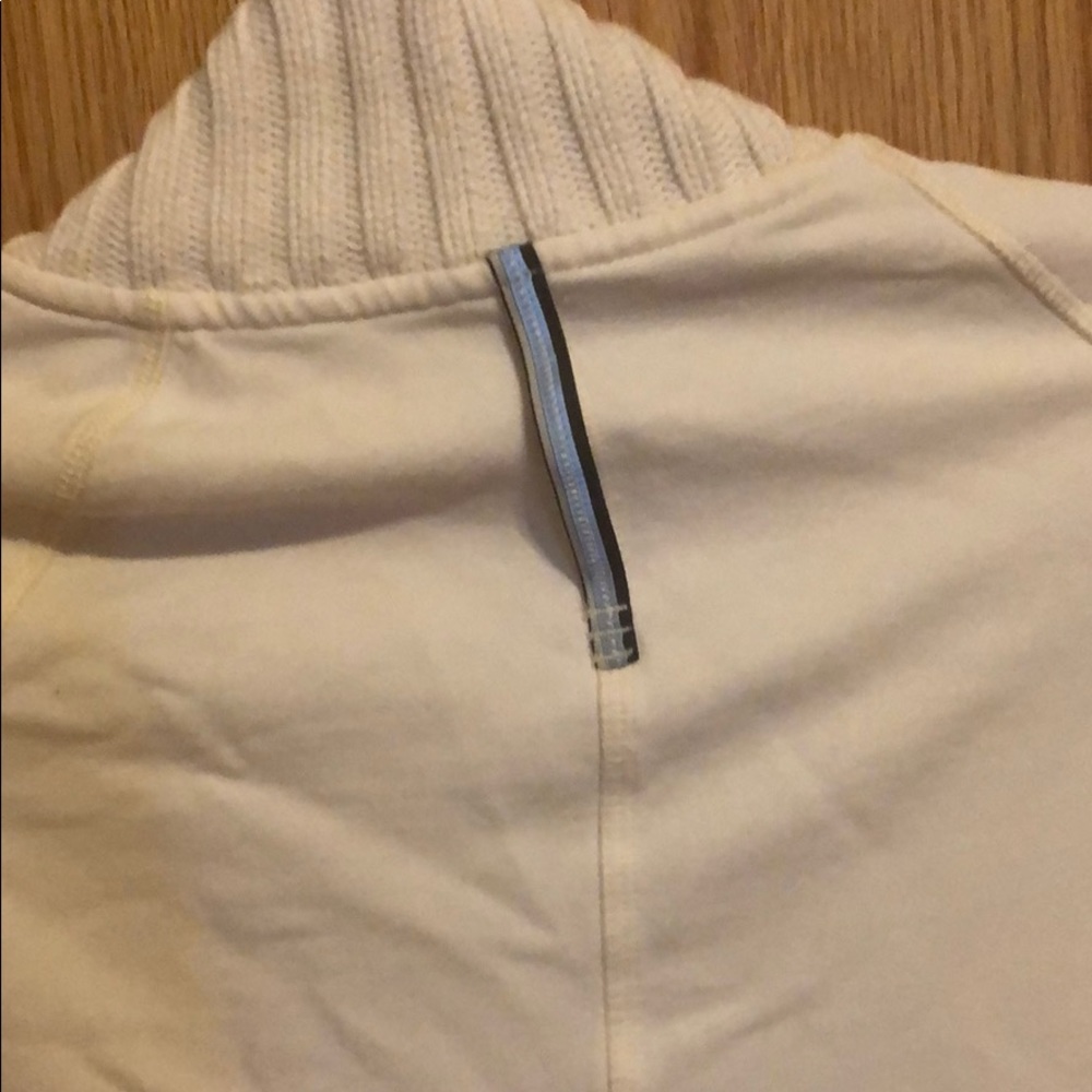 Lululemon Jacket - Picture 3 of 5